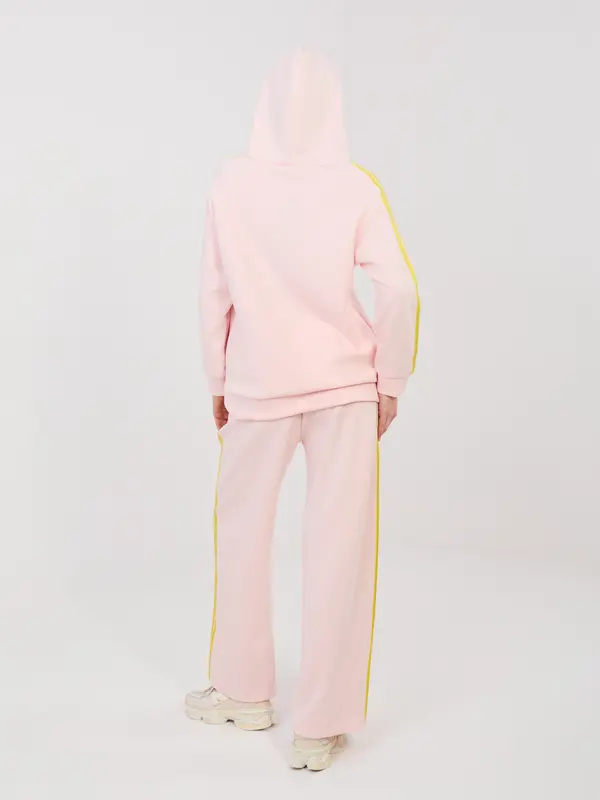 RUE PARIS Pastelno roza komplet iz mehkega materiala