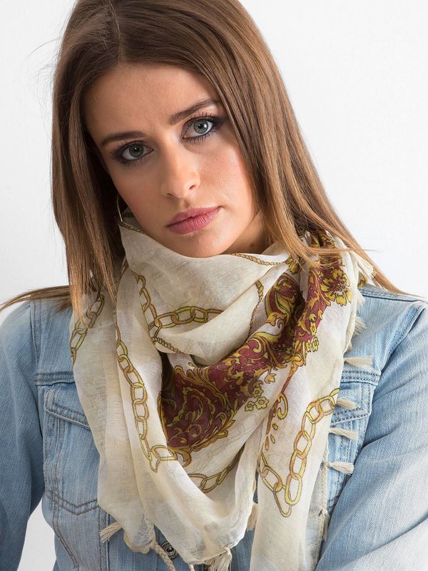 Fashionhunters Patterned light beige scarf