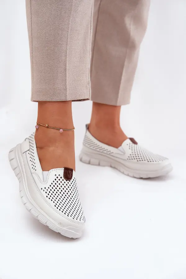 VINCEZA Perforated Ballet Flats Made Of Natural Leather Vinceza