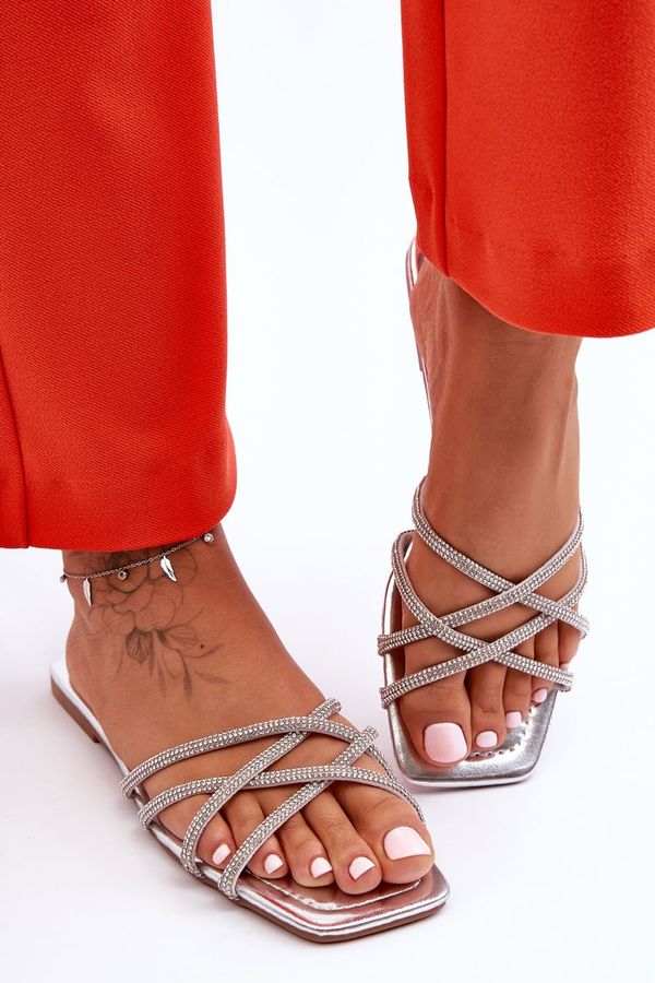 PG1 PG1 Women's Strappy Sandals with Studs Silver Leomi