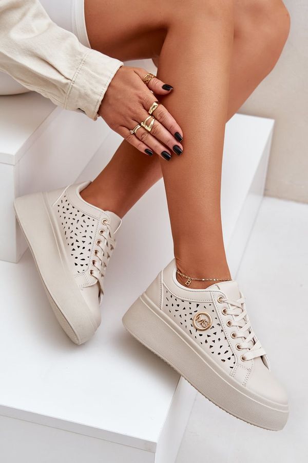 PM1 PM1 Perforated Sneakers With Gold Detail Beige Cassildi