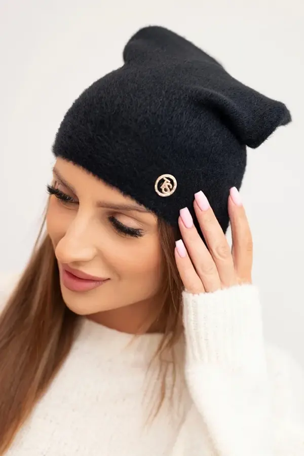 Polski Polski Classic women's cap made of soft knit with a decorative plate black