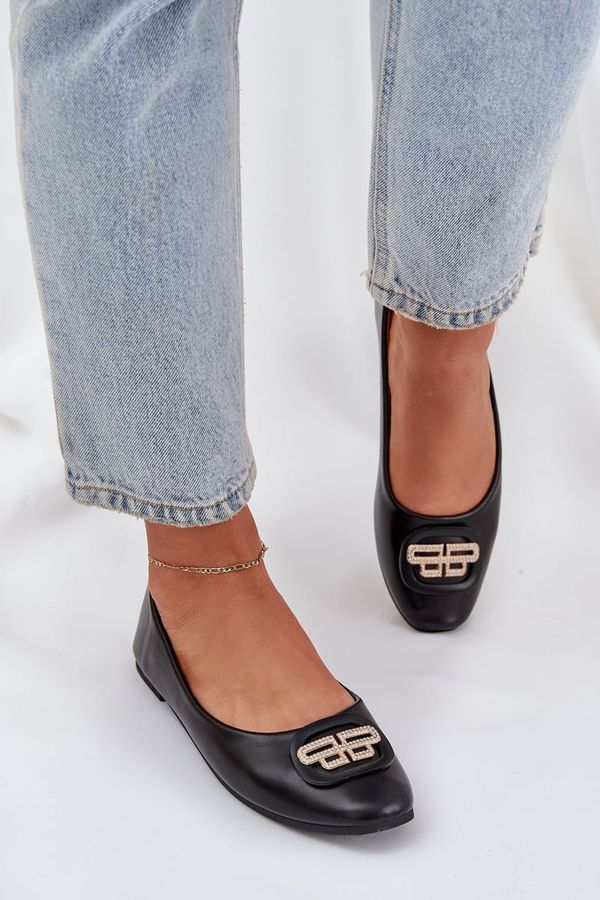 PS1 PS1 Flats With Decoration Black Ainoria