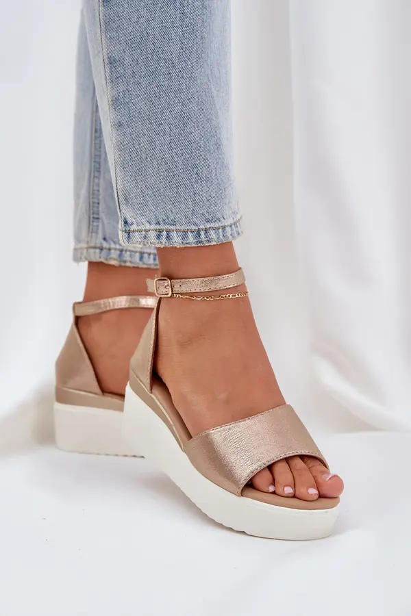 Boto PS1 Lightweight Sandals On A Platform And Delicate Wedge Gold Gillifia