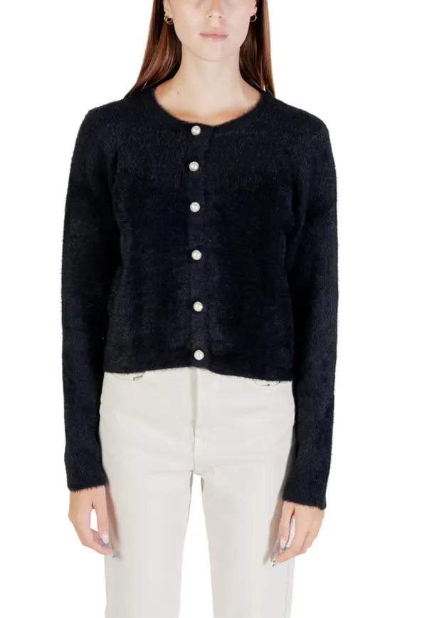 Only Pulover z okroglim izrezom znamke Women's Only