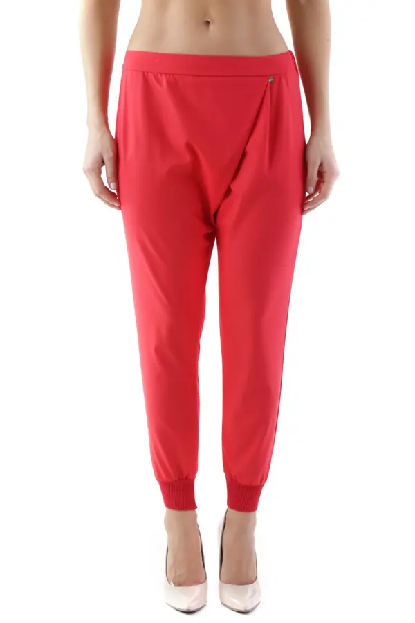 Cristina Gavioli Rdeče hlače Cristine Gavioli