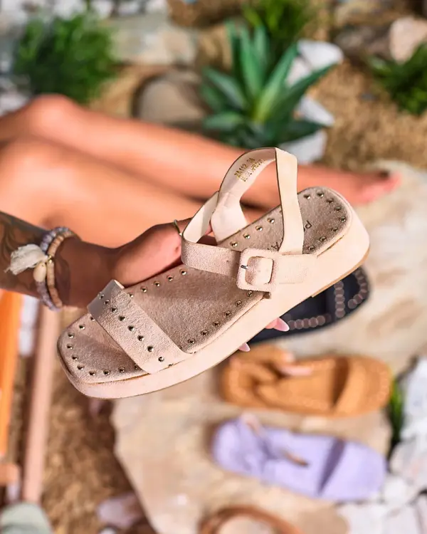 Resti Resti Beige women's sandals with rhinestones Franssia - Footwear