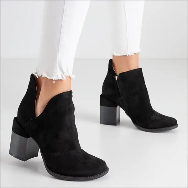 Resti Resti Black women's ankle boots with cut-outs Namibia - Shoes