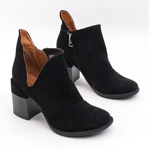 Resti Resti Black women's boots with cutouts Plinara