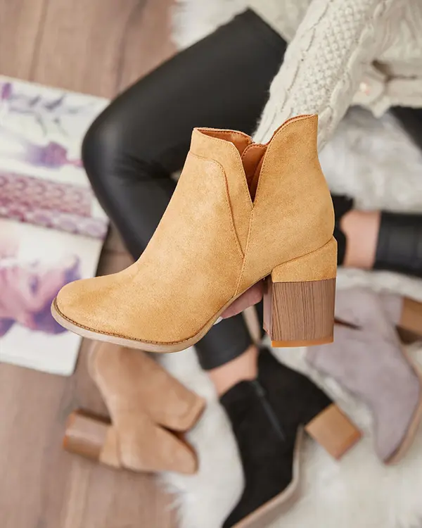 Resti Resti Camel women's Ricteas stiletto boots