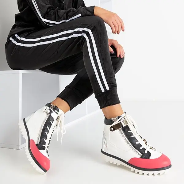 Resti Resti Colorful sports boots with a lacquered finish Krillas - Footwear