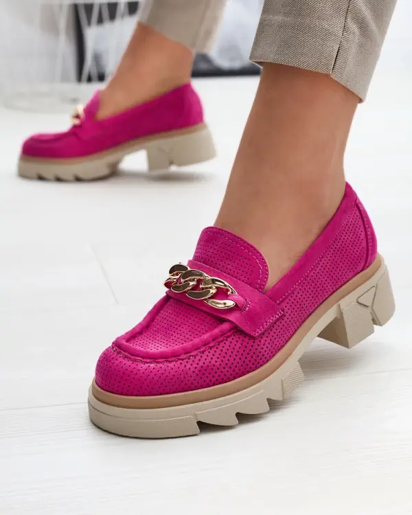 Resti Resti Eco-suede moccasins with gold embellishment in fuchsia Zaffix