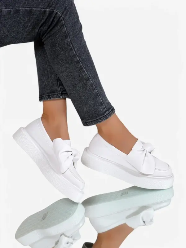 Resti Resti Elegant women's moccasins with a bow Ortto