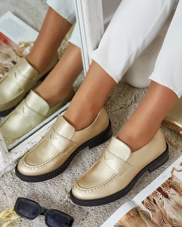 Resti Resti Elegant women's moccasins Xoroz