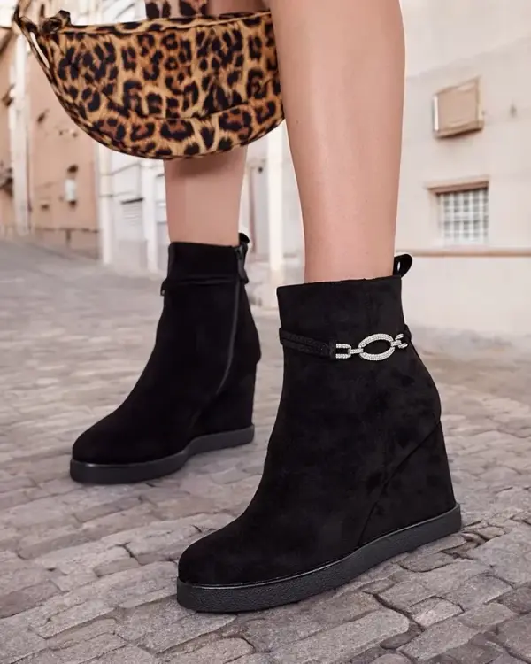 Resti Resti Nerri women's boots on heels