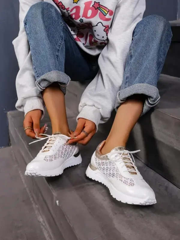 Resti Resti Perforated women's sneakers Ellos