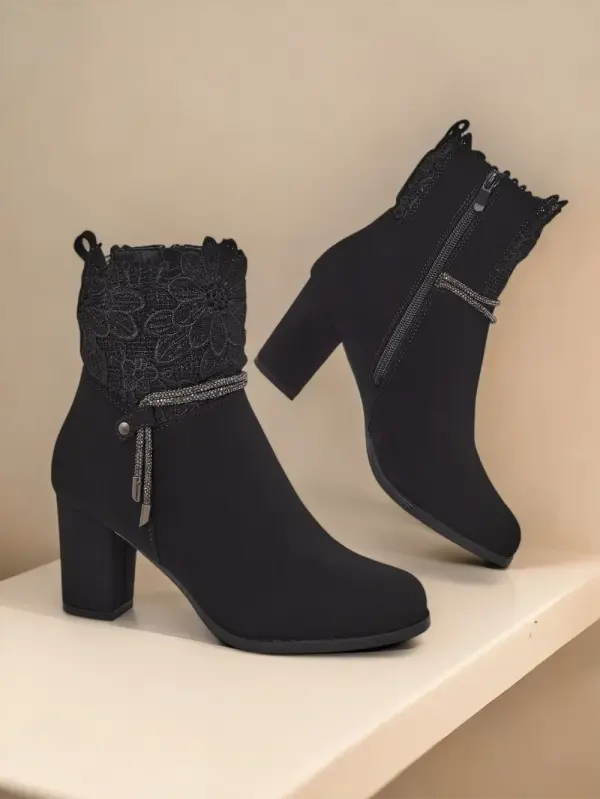 Resti Resti Women's ankle boots Esilo