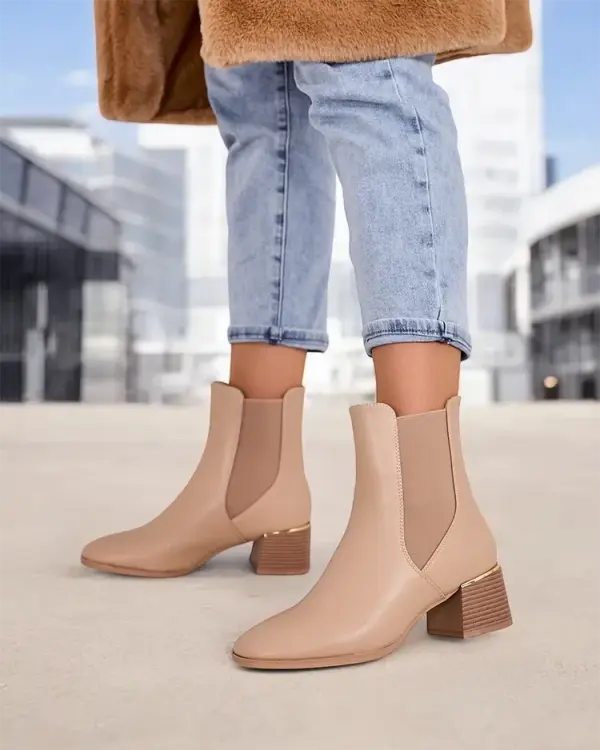 Resti Resti Women's ankle boots on low heels Eterra