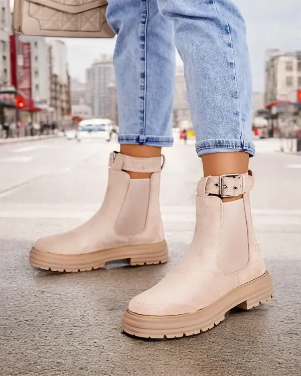 Resti Resti Women's ankle boots with decorative strap Ozzoas