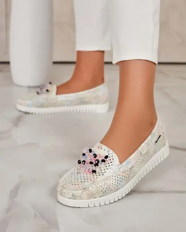 Resti Resti Women's beaded openwork moccasins Namis