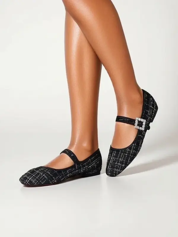 Resti Resti Women's checked ballerinas with a buckle and strap Riffos