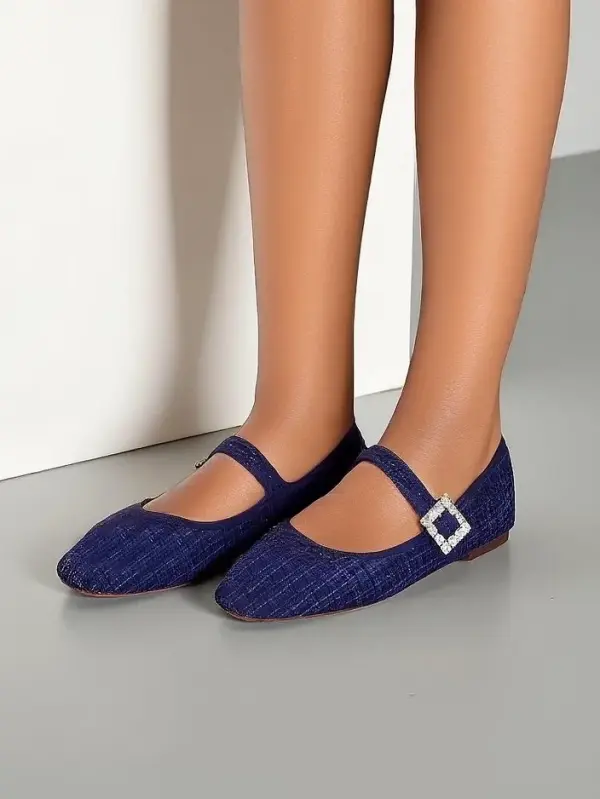 Resti Resti Women's checked ballet flats with a buckle and strap Riffos