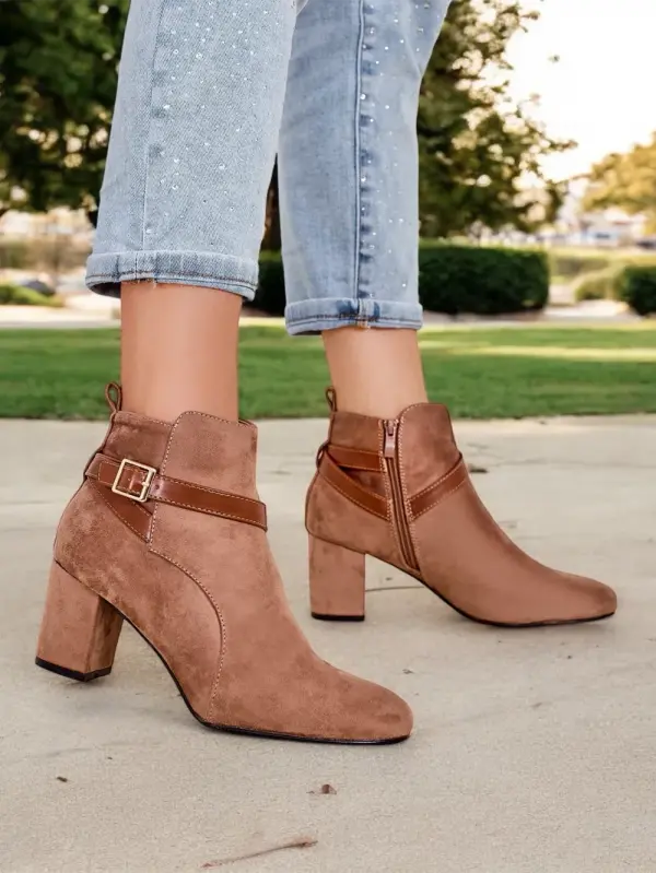 Resti Resti Women's chunky heel ankle boots Eloron