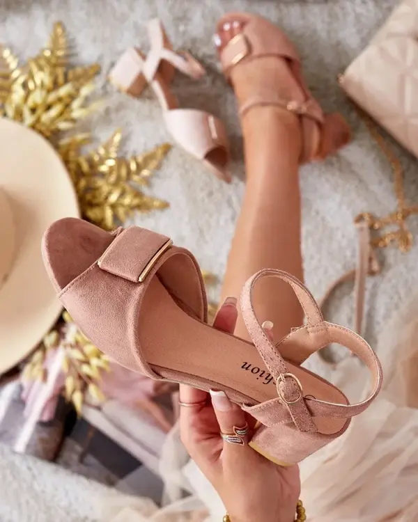 Resti Resti Women's Colvos sandals