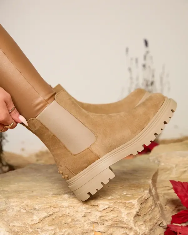 Resti Resti Women's insulated boots in camel Comfy Walk