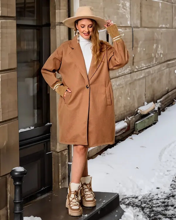 Resti Resti Women's knee-length coat jacket in light brown