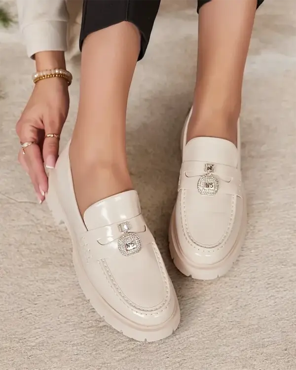 Resti Resti Women's lacquered moccasins Bemies