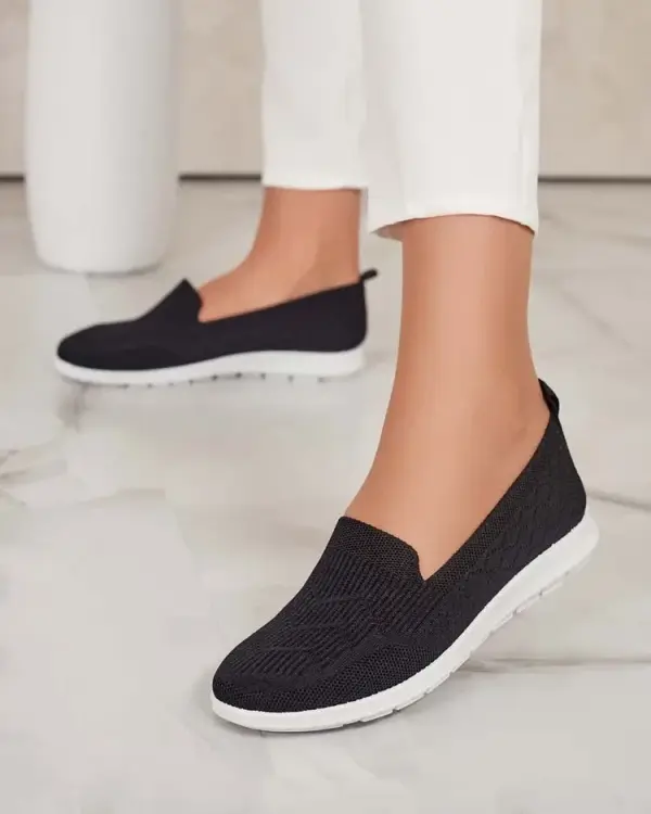 Resti Resti Women's Melia moccasins