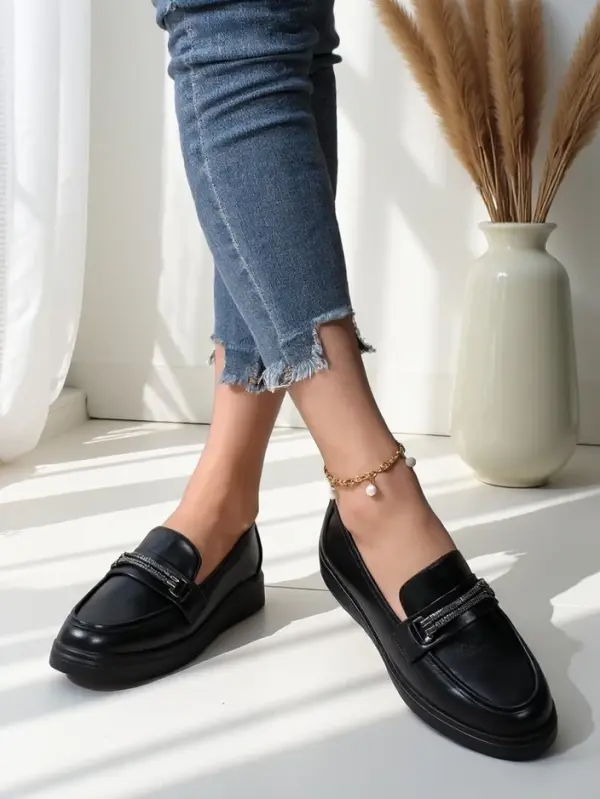 Resti Resti Women's Moccasins Afisal