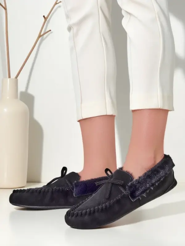 Resti Resti Women's moccasins with fur Ahtikes