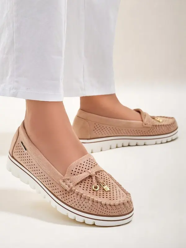 Resti Resti Women's perforated loafers Elissas