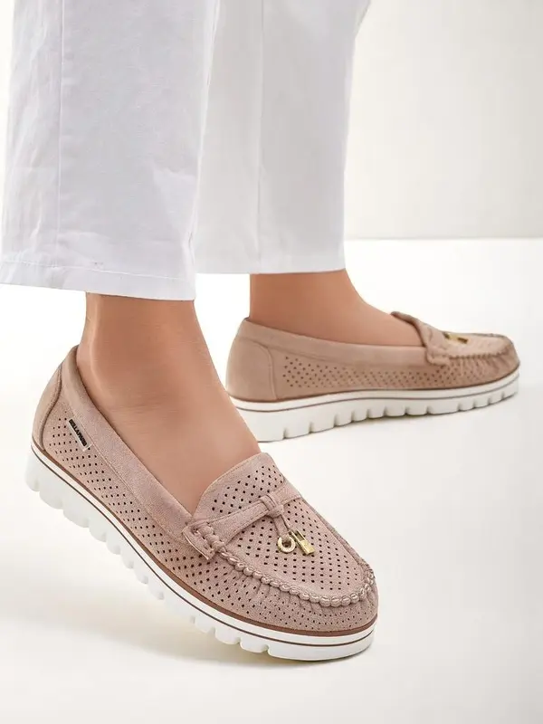 Resti Resti Women's perforated moccasins Elissas