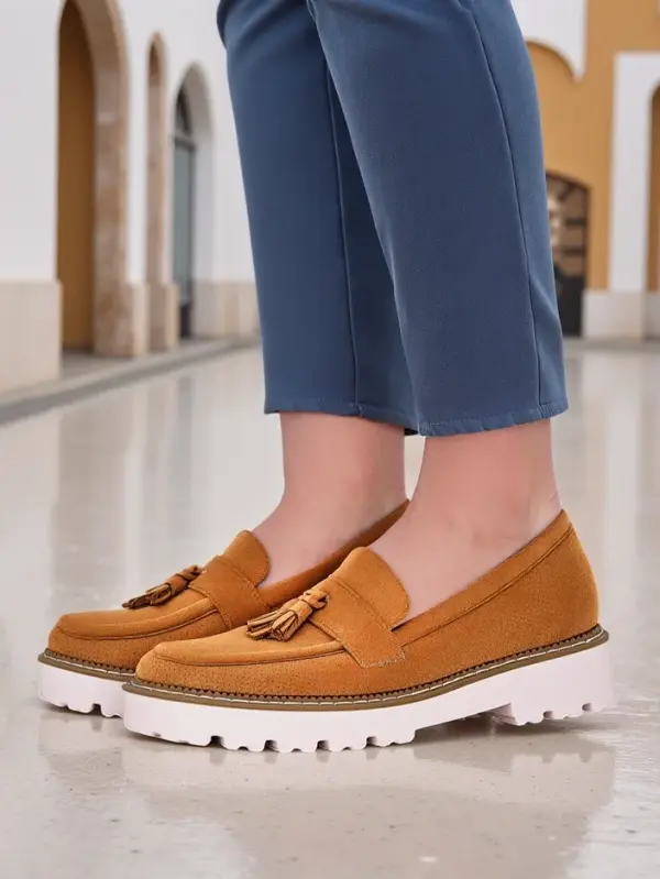 Resti Resti Women's Perforated Moccasins Esiobb