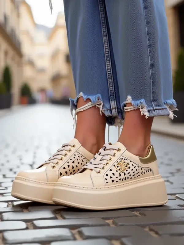 Resti Resti Women's perforated sport sneakers Jovixi