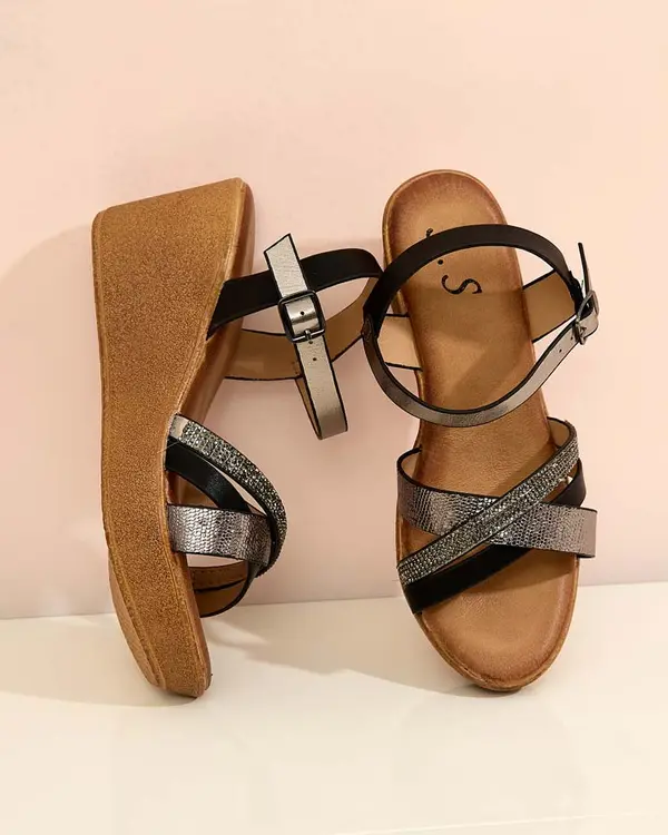 Resti Resti Women's sandals with zircons Bozi