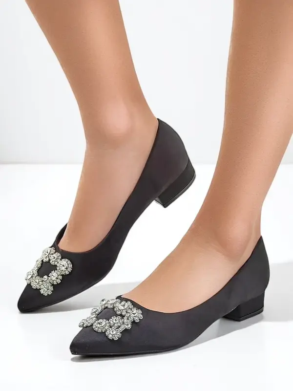 Resti Resti Women's satin-like ballerinas with a buckle Legant