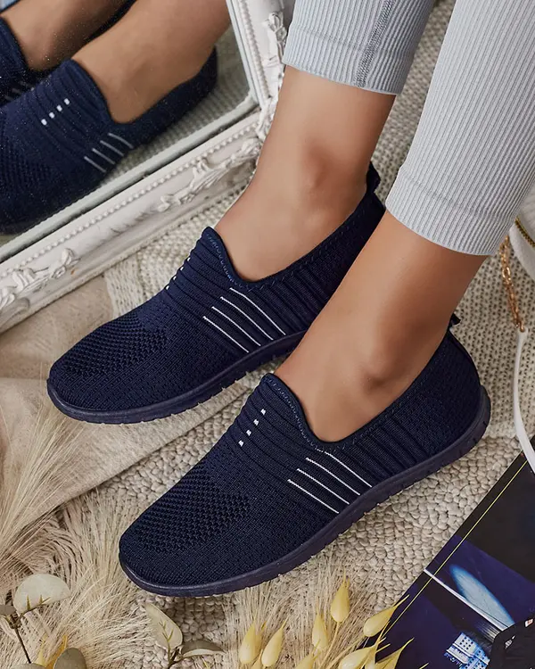 Resti Resti Women's Sefella Half Shoes