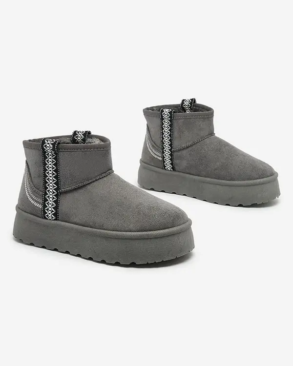 Resti Resti Women's short boots a'la snow boots with ornament Erititta