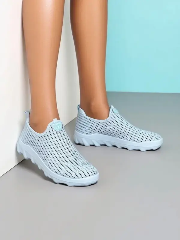 Resti Resti Women's slip-on fabric sports shoes Eraste