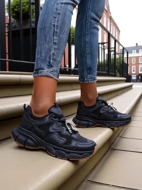 Resti Resti Women's Sneakers Lottotes