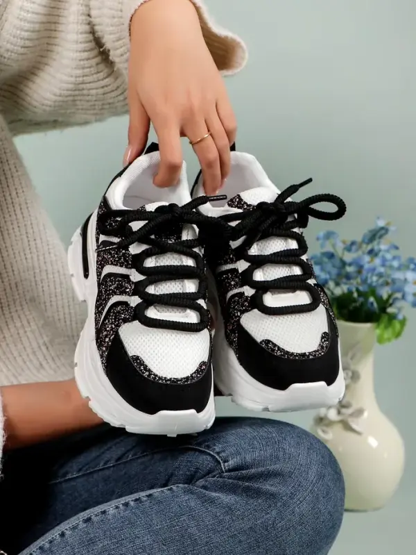 Resti Resti Women's Sporty Platform Sneakers Angello