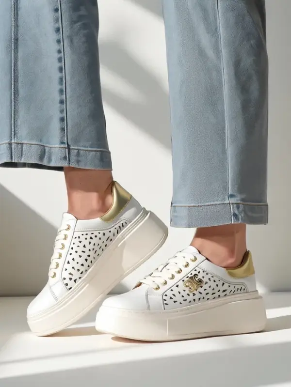 Resti Resti Women's sporty sneakers perforated Jovixi