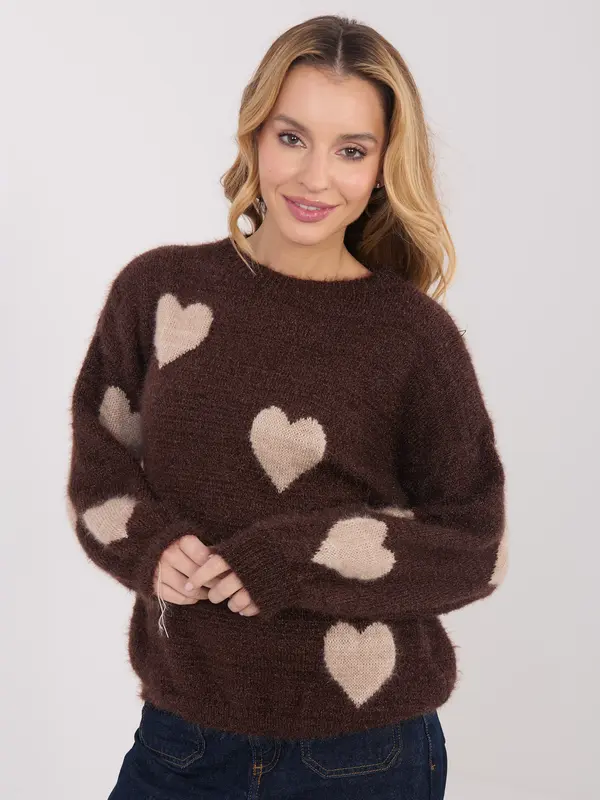 Italy Moda Rjav pulover z motivom srca