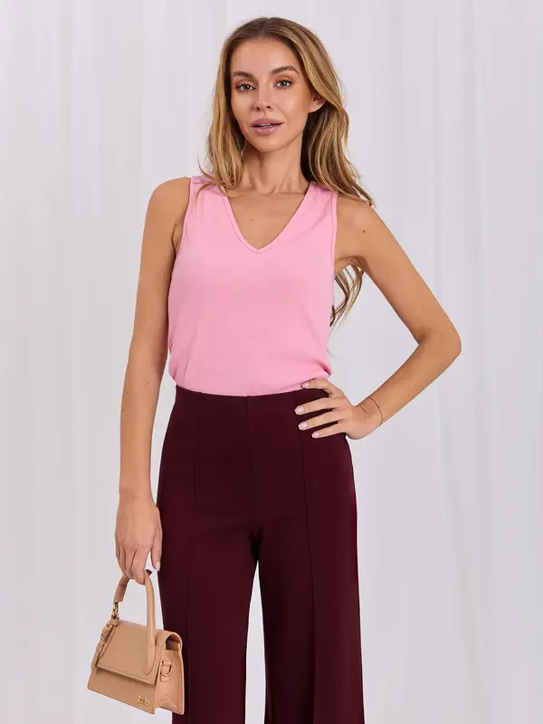 RUE PARIS Roza rebrast top z V-izrezom