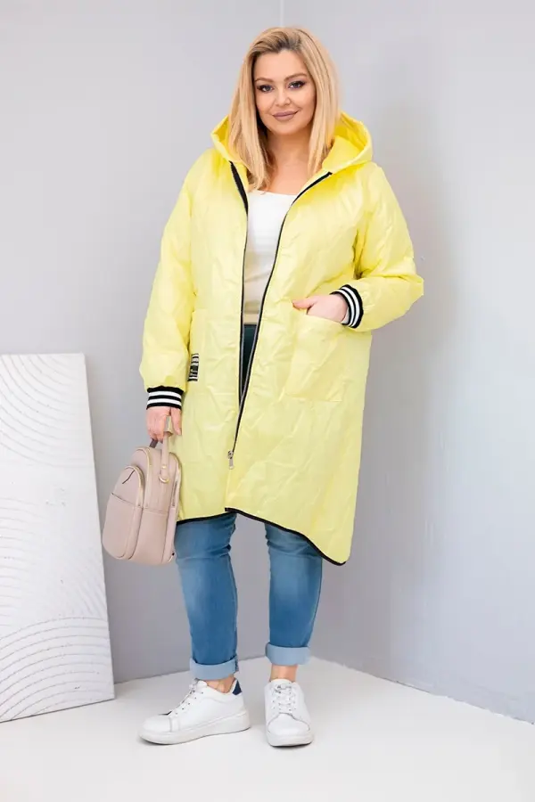 Kesi Włoski Rumena prešita jakna s kapuco, plus size