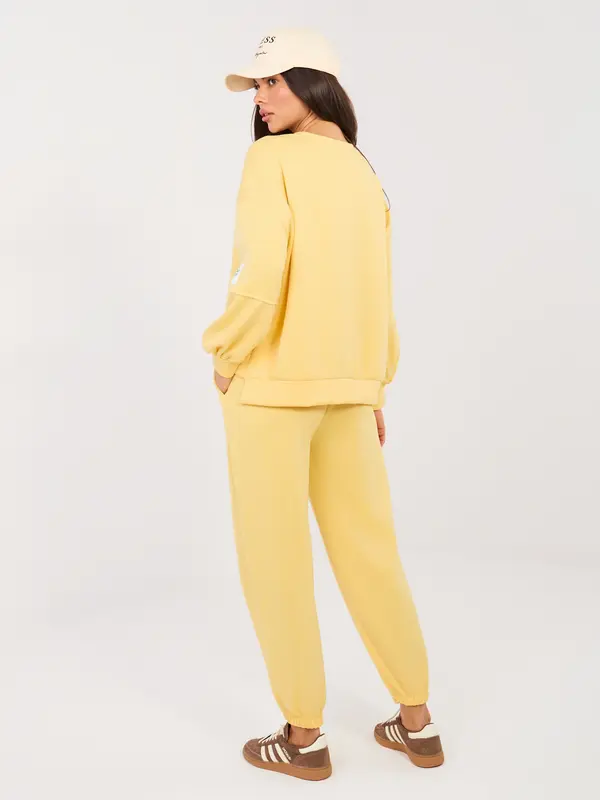 Italy Moda Rumena trenirka